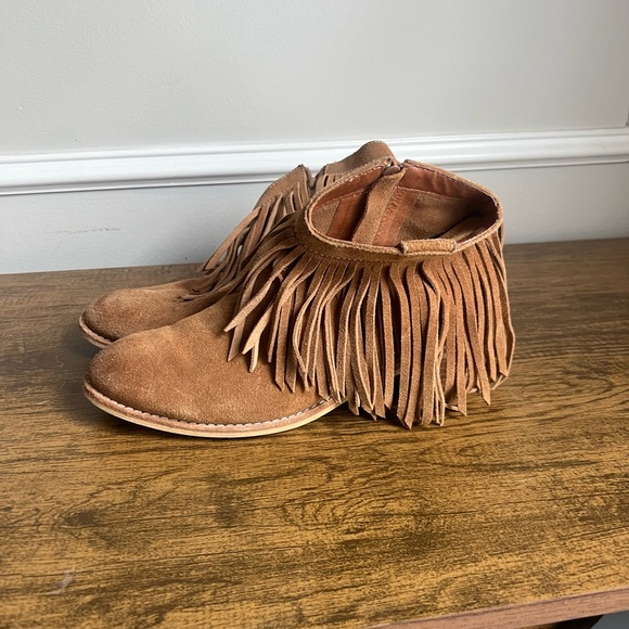 Jeffery Campbell Fringe Booties Chaffee style - Picture 7 of 10